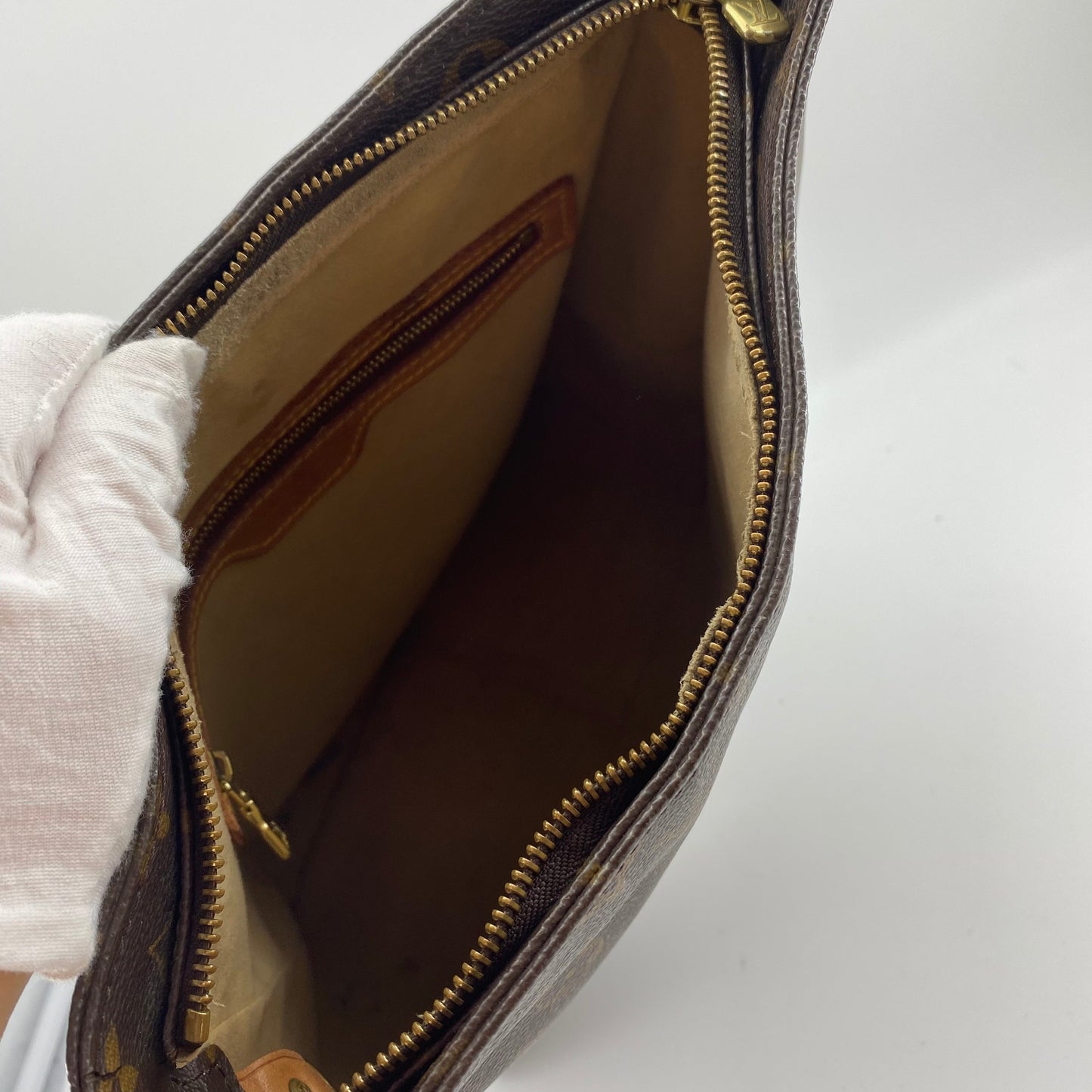 Louis Vuitton Looping GM TWS