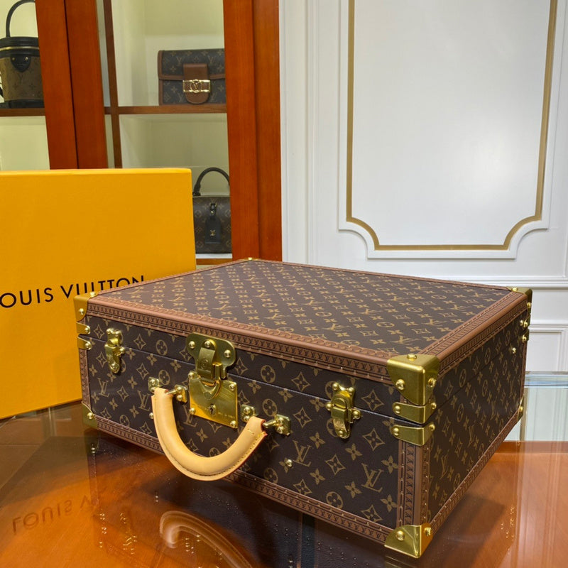 Franco Shops - Louis Vuittons  - 9495