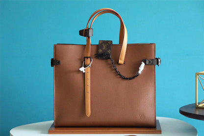 Franco Shops - Louis Vuittons  - 9844