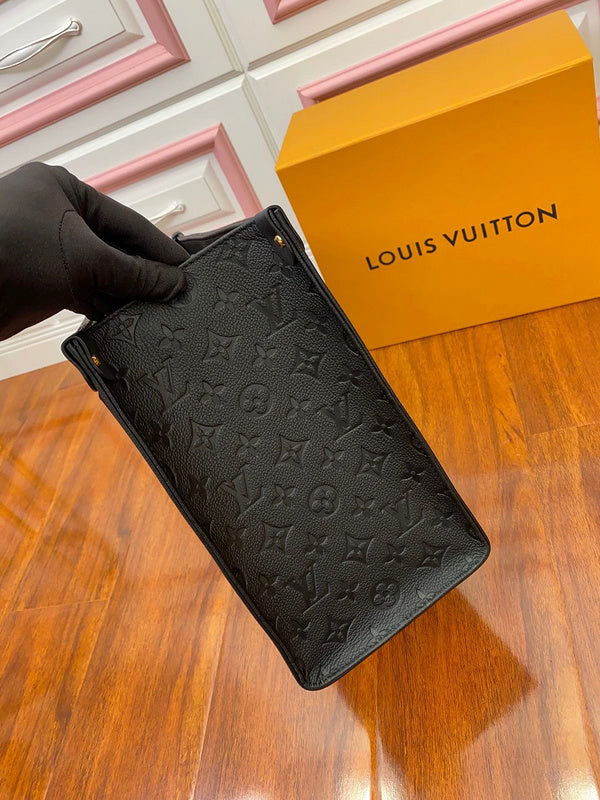 Franco Shops - Louis Vuittons  - 15511