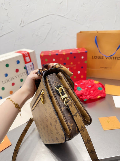 Franco Shops - Louis Vuittons  - 15056