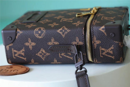 Franco Shops - Louis Vuittons  - 10015