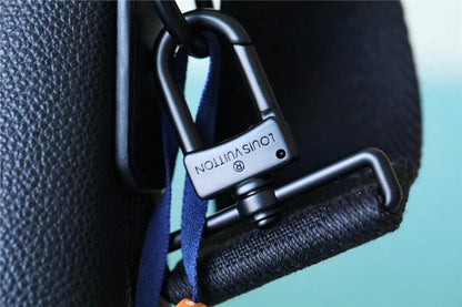 Franco Shops - Louis Vuittons  - 9805