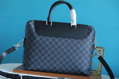 Franco Shops - Louis Vuittons  - 9860