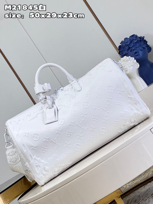 Franco Shops - Louis Vuittons  - 15372