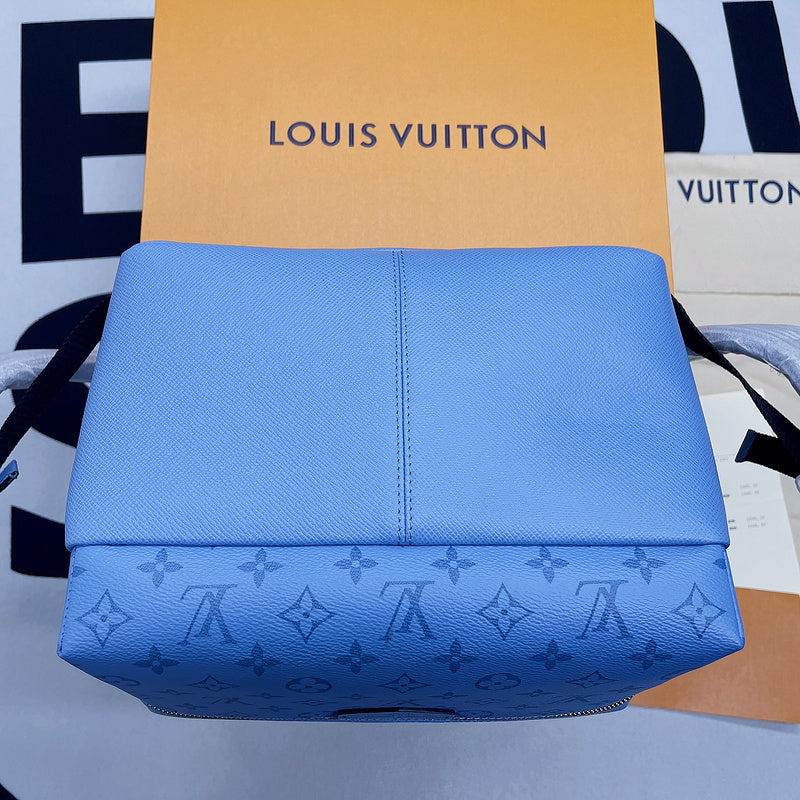 Franco Shops - Louis Vuittons  - 9762