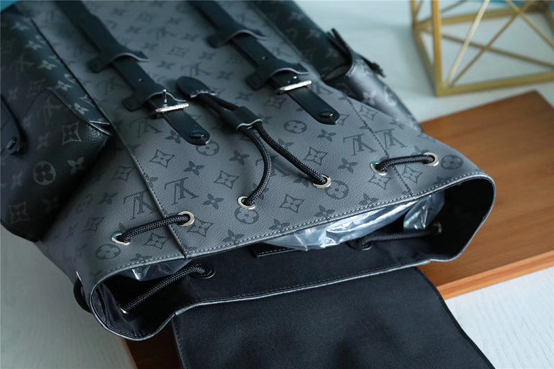 Franco Shops - Louis Vuittons  - 9675