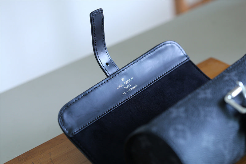 Franco Shops - Louis Vuittons  - 9364