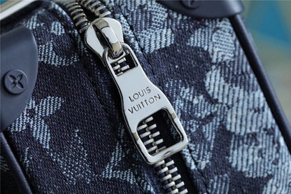 Franco Shops - Louis Vuittons  - 10161