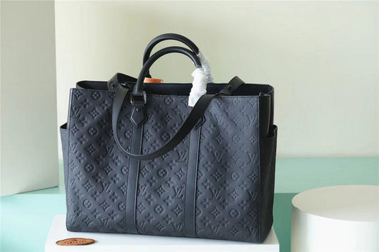 Franco Shops - Louis Vuittons  - 9787