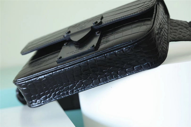 Franco Shops - Louis Vuittons  - 9962