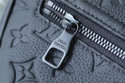 Franco Shops - Louis Vuittons  - 9889
