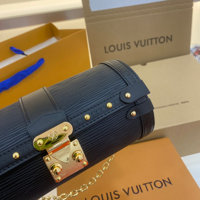 Franco Shops - Louis Vuittons  - 15068