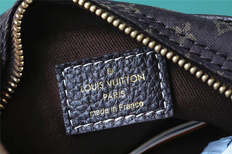 Franco Shops - Louis Vuittons  - 9904