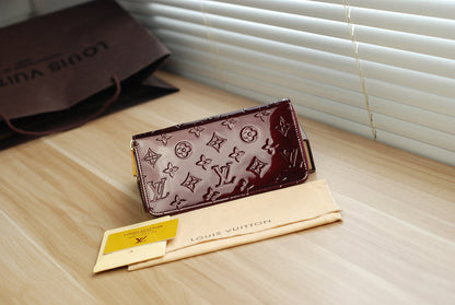 Franco Shops - Louis Vuittons  - 9413