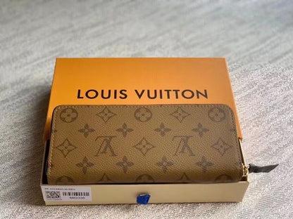 Franco Shops - Louis Vuittons  - 15762