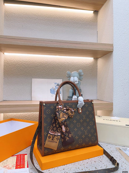 Franco Shops - Louis Vuittons  - 14901