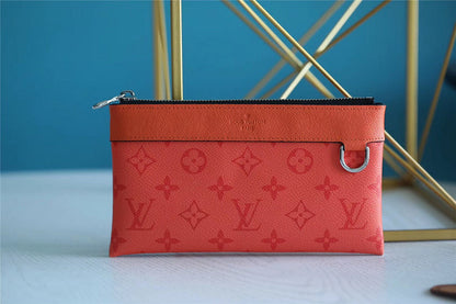 Franco Shops - Louis Vuittons  - 9215