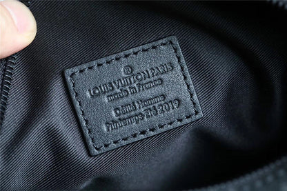 Franco Shops - Louis Vuittons  - 10158