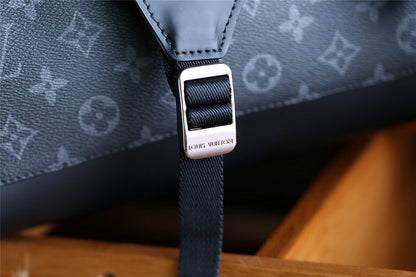 Franco Shops - Louis Vuittons  - 9739