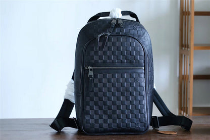Franco Shops - Louis Vuittons  - 9713