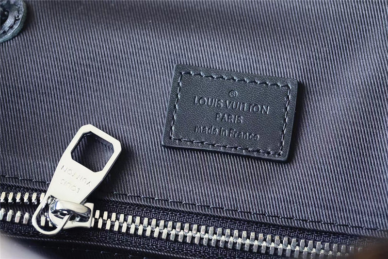 Franco Shops - Louis Vuittons  - 9656