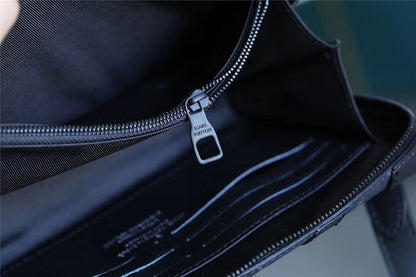 Franco Shops - Louis Vuittons  - 10145
