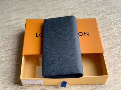Franco Shops - Louis Vuittons  - 15675