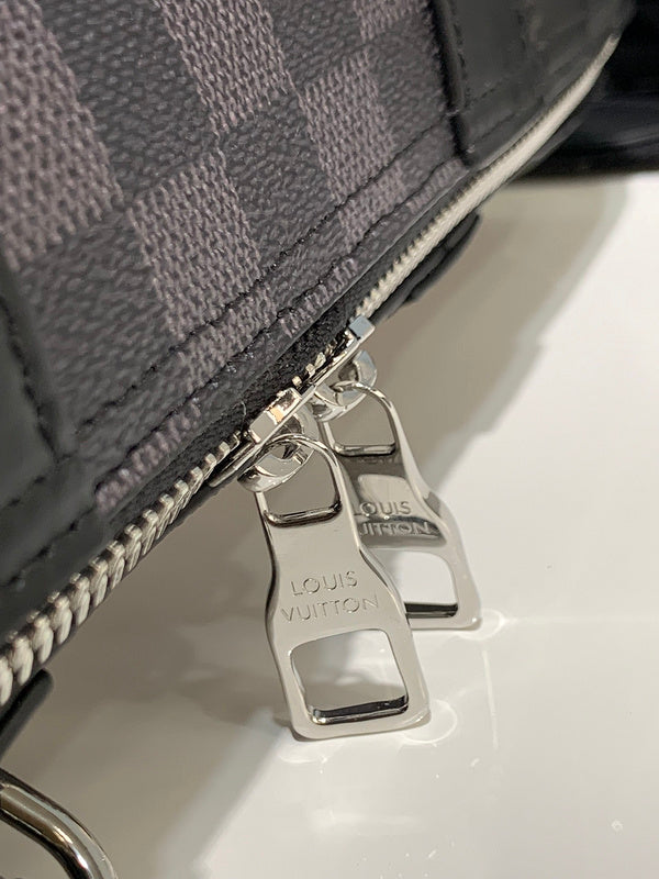 Franco Shops - Louis Vuittons  - 15502