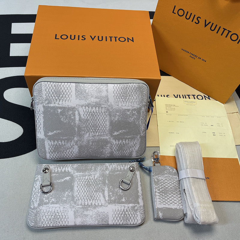 Franco Shops - Louis Vuittons  - 10063