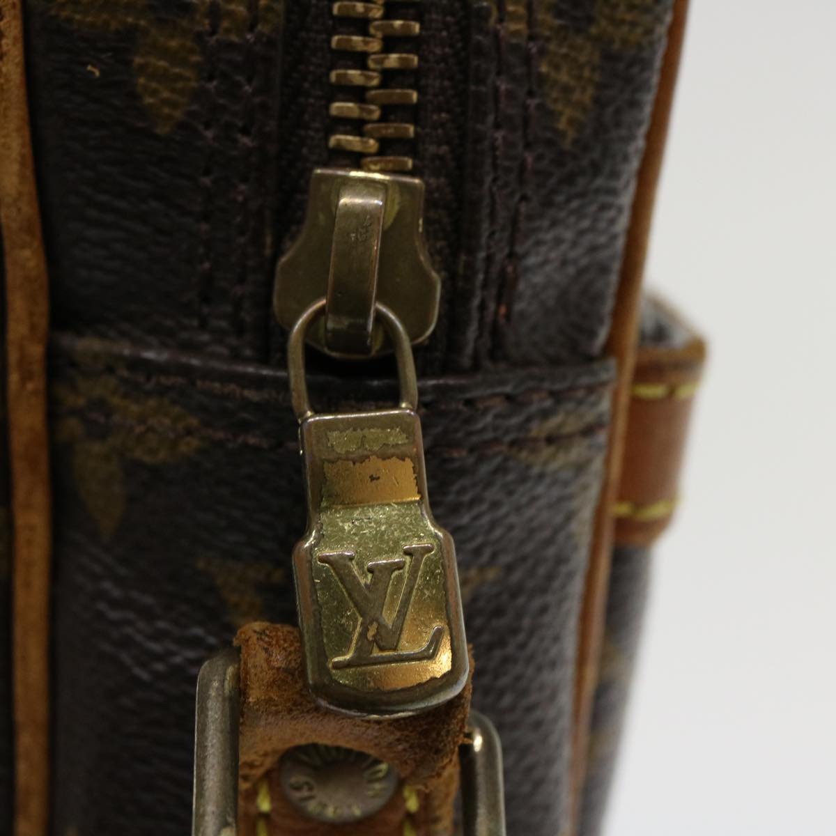 LOUIS VUITTON Monogram Danube Shoulder Bag M45266 LV Auth 32999