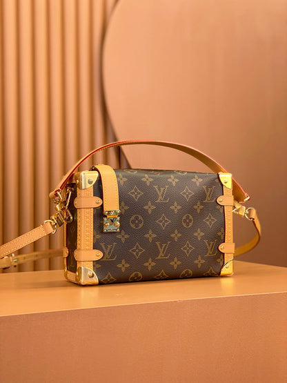 Franco Shops - Louis Vuittons  - 15376