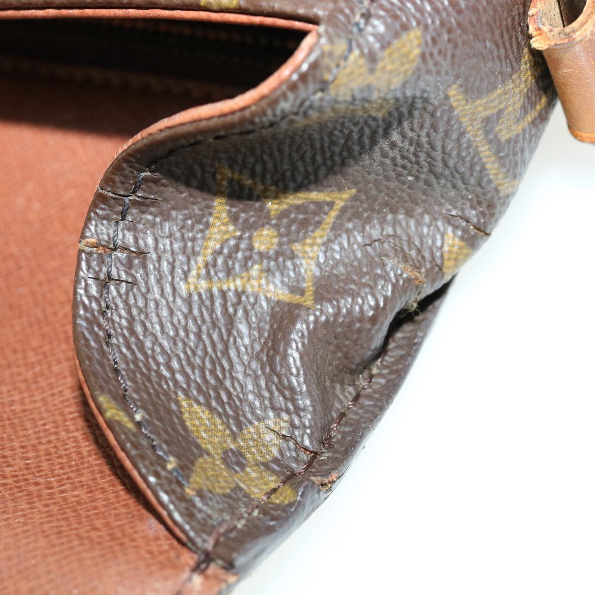 LOUIS VUITTON Monogram Saint Cloud GM Shoulder Bag M51242 LV Auth 33745