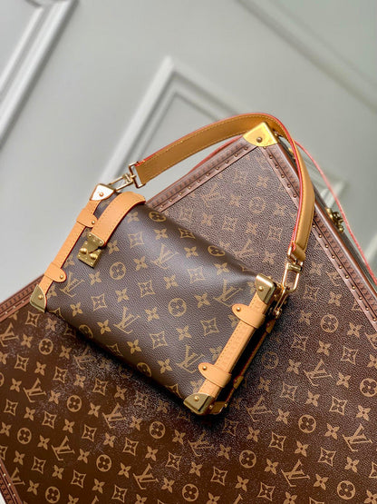 Franco Shops - Louis Vuittons  - 15507