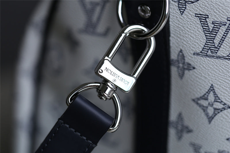 Franco Shops - Louis Vuittons  - 9447