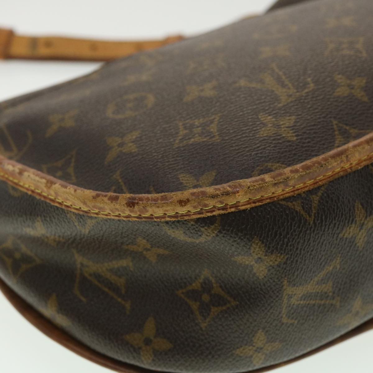 LOUIS VUITTON Monogram Menilmontant PM Shoulder Bag M40474 LV Auth 34123
