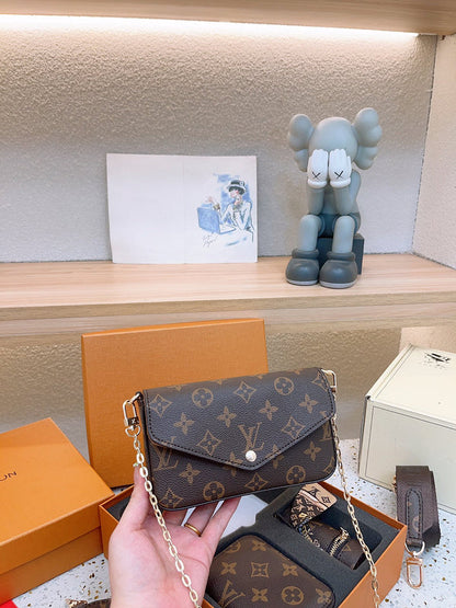 Franco Shops - Louis Vuittons  - 14964