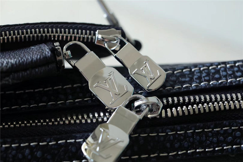 Franco Shops - Louis Vuittons  - 10054