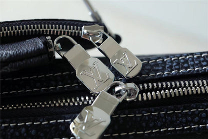 Franco Shops - Louis Vuittons  - 10054