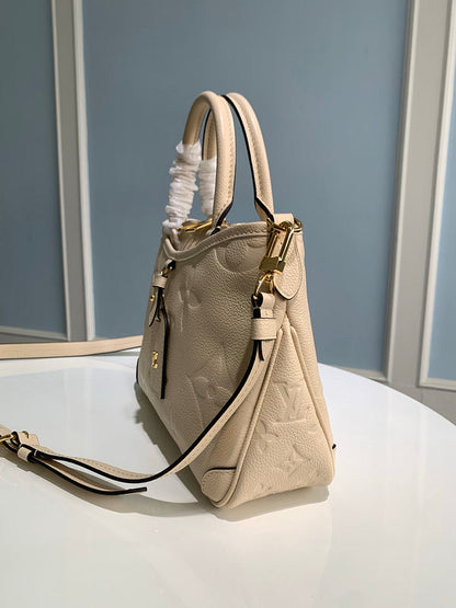 Franco Shops - Louis Vuittons  - 15406