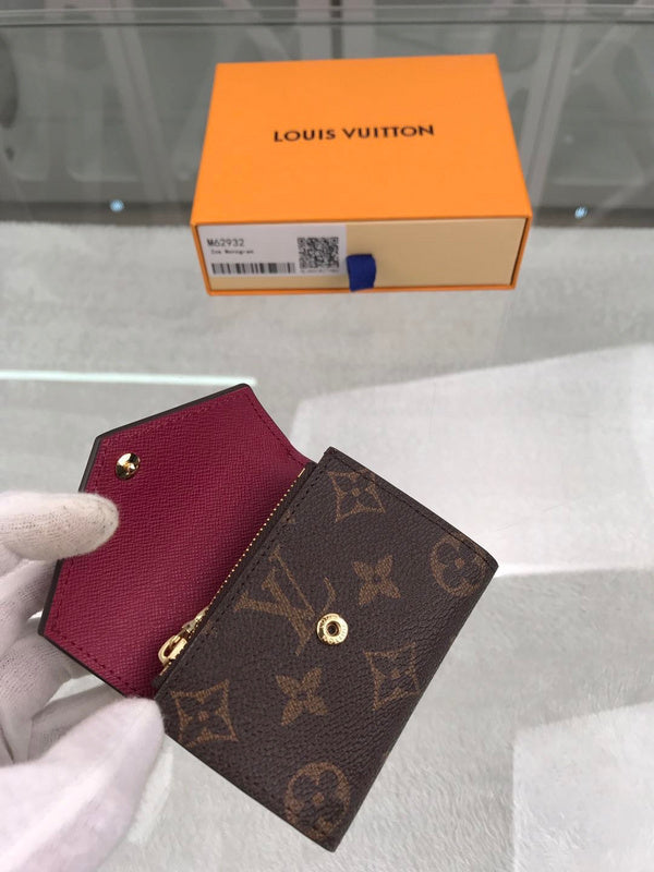Franco Shops - Louis Vuittons  - 9157