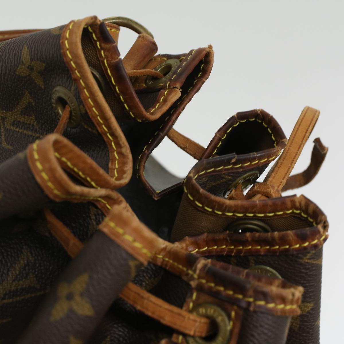 LOUIS VUITTON Monogram Noe Shoulder Bag M42224 LV Auth 36474