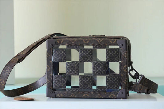 Franco Shops - Louis Vuittons  - 10124