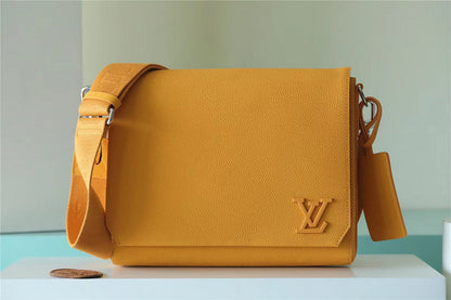 Franco Shops - Louis Vuittons  - 9988