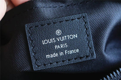 Franco Shops - Louis Vuittons  - 10174