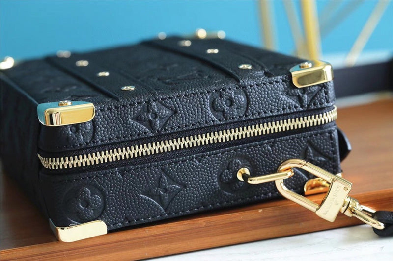 Franco Shops - Louis Vuittons  - 10125