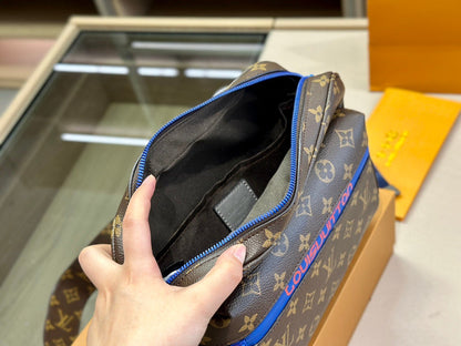 Franco Shops - Louis Vuittons  - 14924