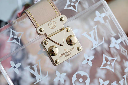 Franco Shops - Louis Vuittons  - 9399