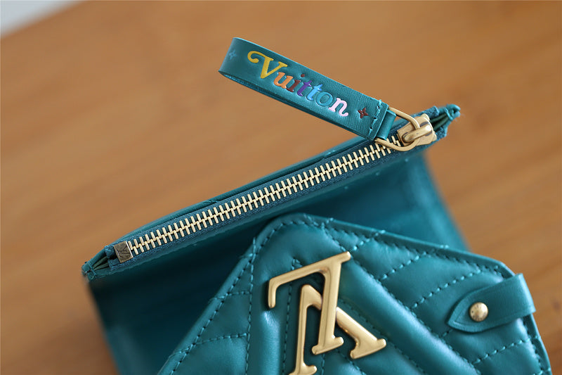 Franco Shops - Louis Vuittons  - 9363