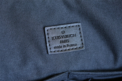 Franco Shops - Louis Vuittons  - 9832